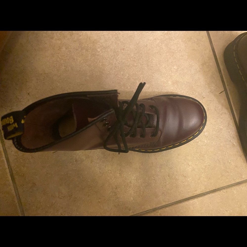 Dr. Martens 1460 Smooth Leather Boot [cherry red smooth, Size 8] - Picture 4 of 5